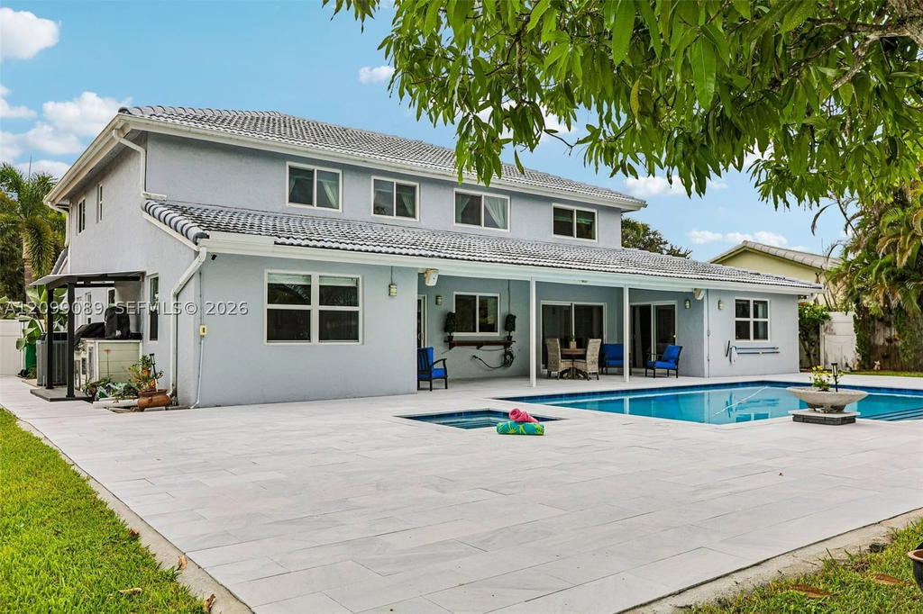 Real estate property located at 5821 Hawkes Bluff Ave, Broward, Hawkes Bluff, Davie, FL