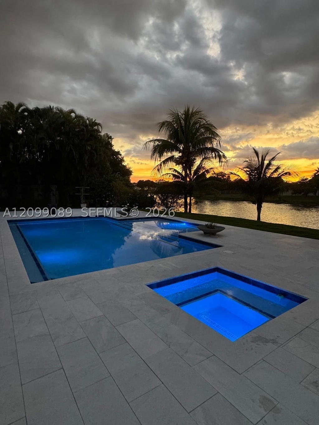 Real estate property located at 5821 Hawkes Bluff Ave, Broward, Hawkes Bluff, Davie, FL