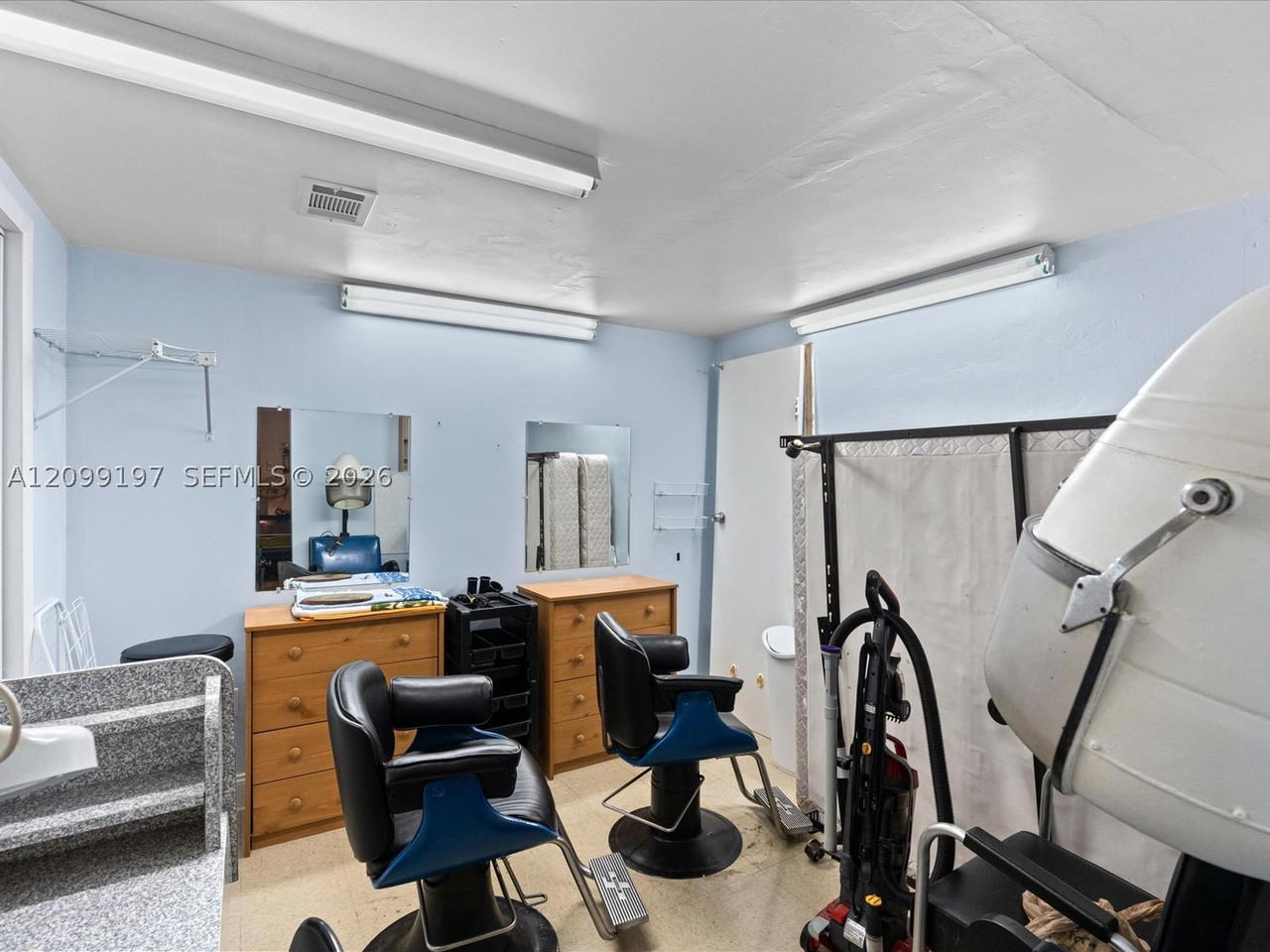 Real estate property located at 11741 122nd Ave, Miami-dade, Devon-aire Estates Sec 5, Miami, FL