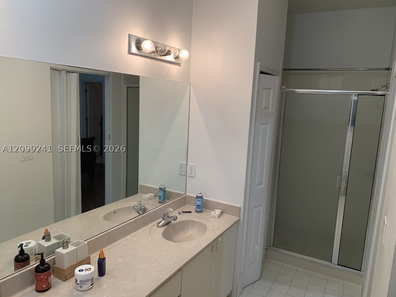 Real estate property located at 6243 165th Ave, Miami-dade, Petes Place, Miami, FL