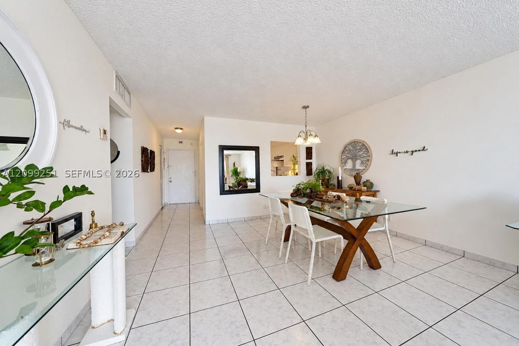 Real estate property located at 1830 Dixieanna St #605, Broward, Dixiana Condo, Hollywood, FL