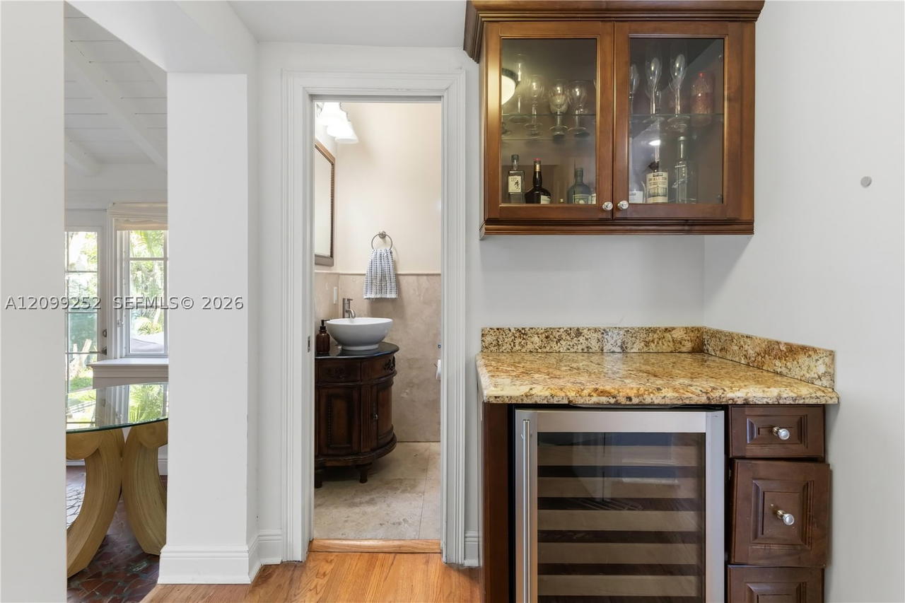 Real estate property located at 1461 Certosa Ave, Miami-dade, Coral Gables Riviera Sec, Coral Gables, FL