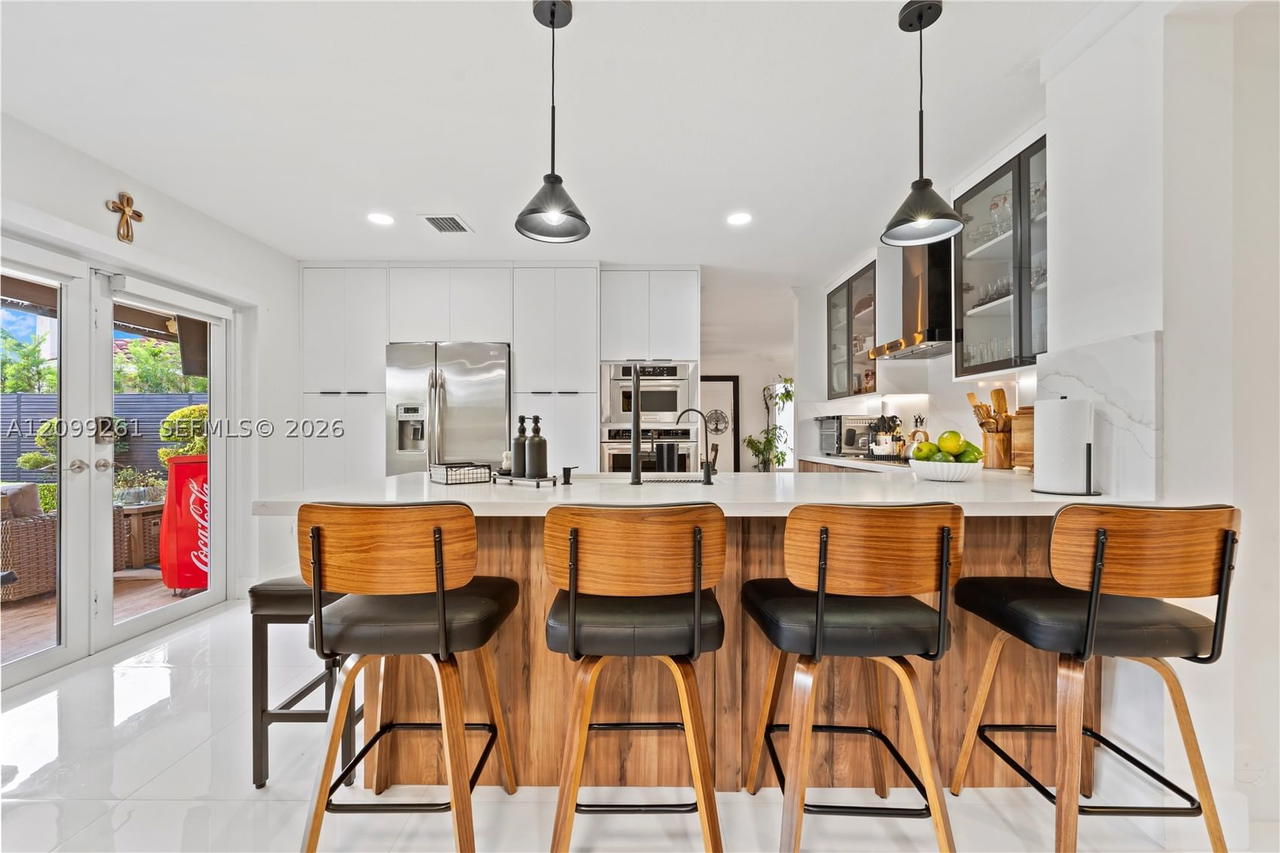 Real estate property located at 8219 163rd Ct, Miami-dade, Poinciana At Sunset Lakes, Miami, FL
