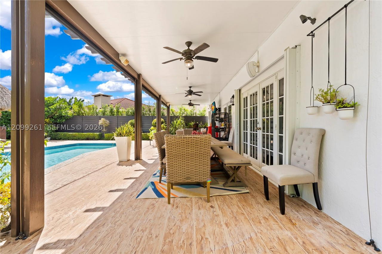 Real estate property located at 8219 163rd Ct, Miami-dade, Poinciana At Sunset Lakes, Miami, FL