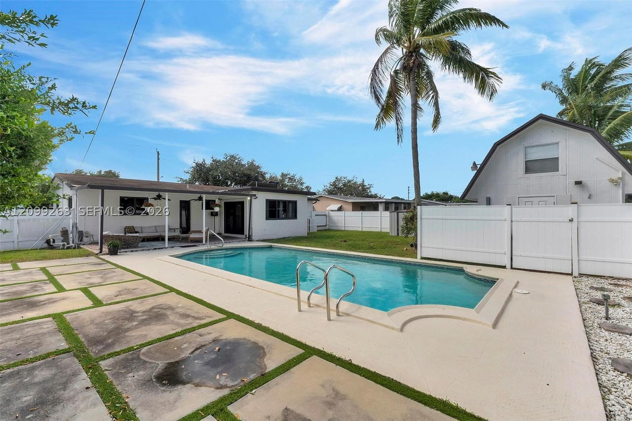 Real estate property located at 4005 Johnson St, Broward, Hollywood Hills, Hollywood, FL