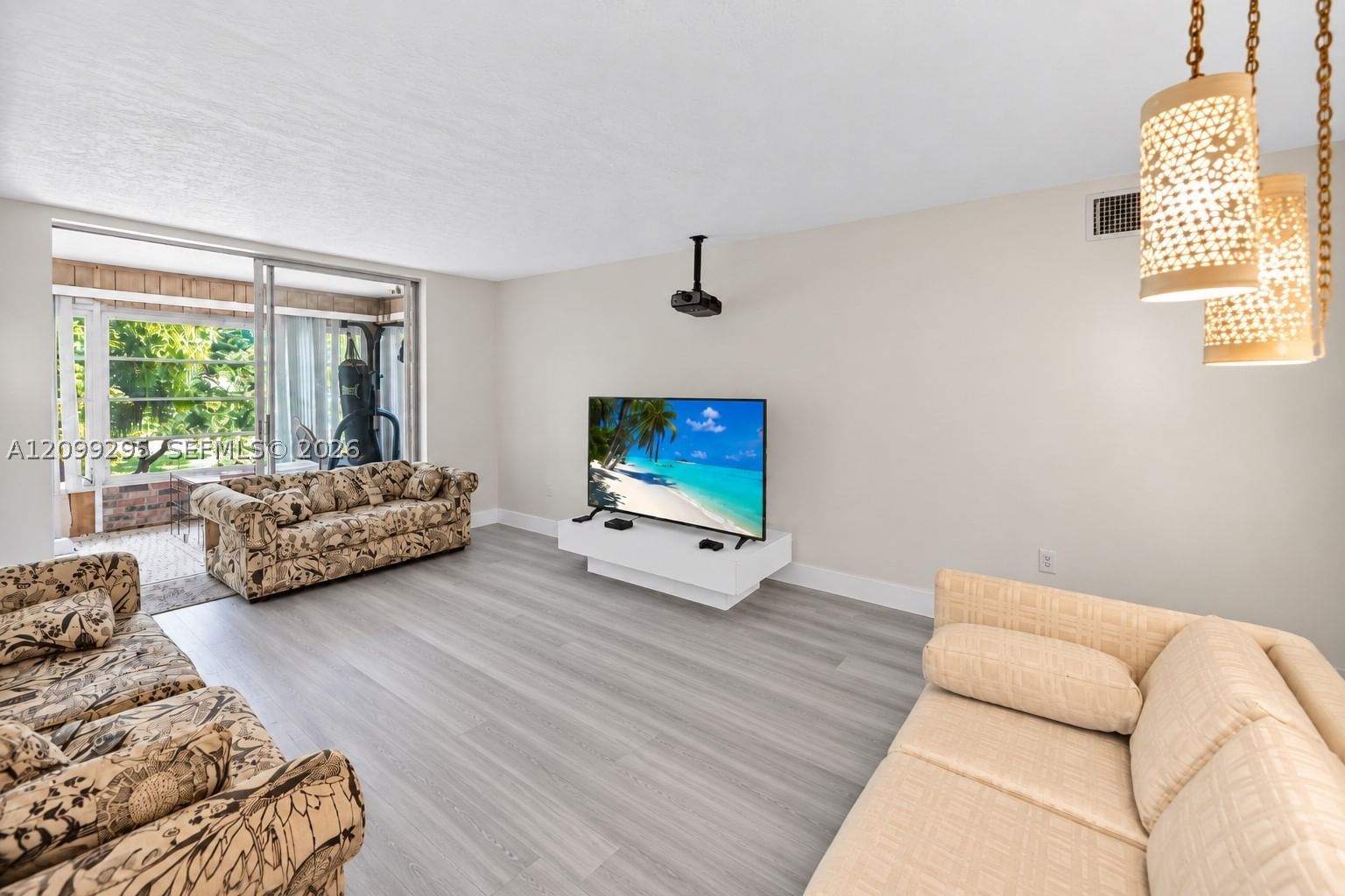Real estate property located at 1681 70th Ave #309, Broward, Omega Condo No 1, Plantation, FL