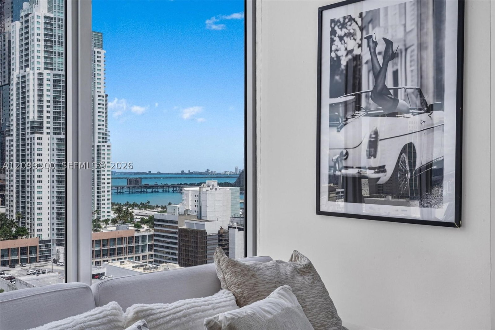 Real estate property located at 151 1st St #2102, Miami-dade, Centro Condo, Miami, FL