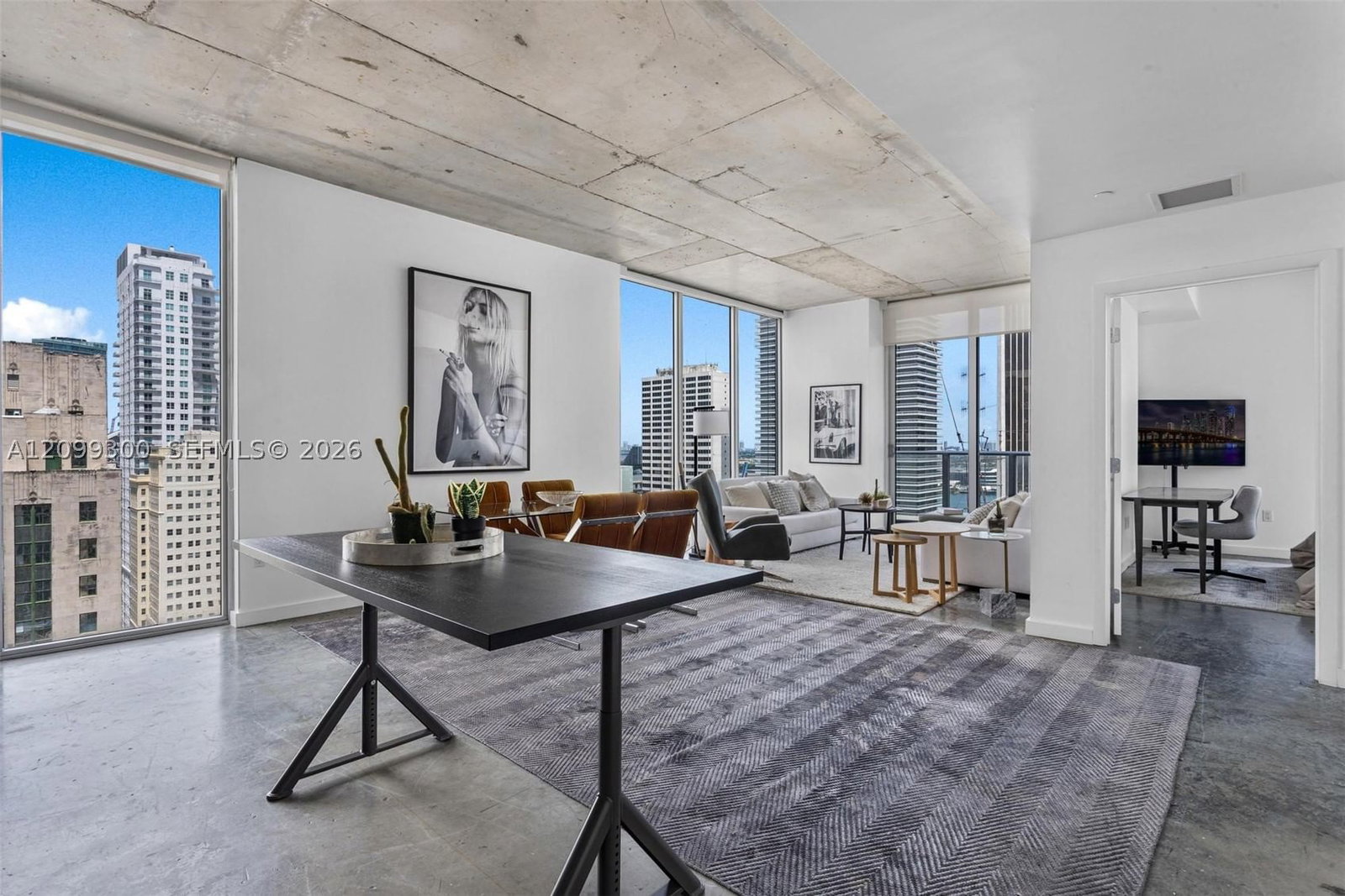 Real estate property located at 151 1st St #2102, Miami-dade, Centro Condo, Miami, FL