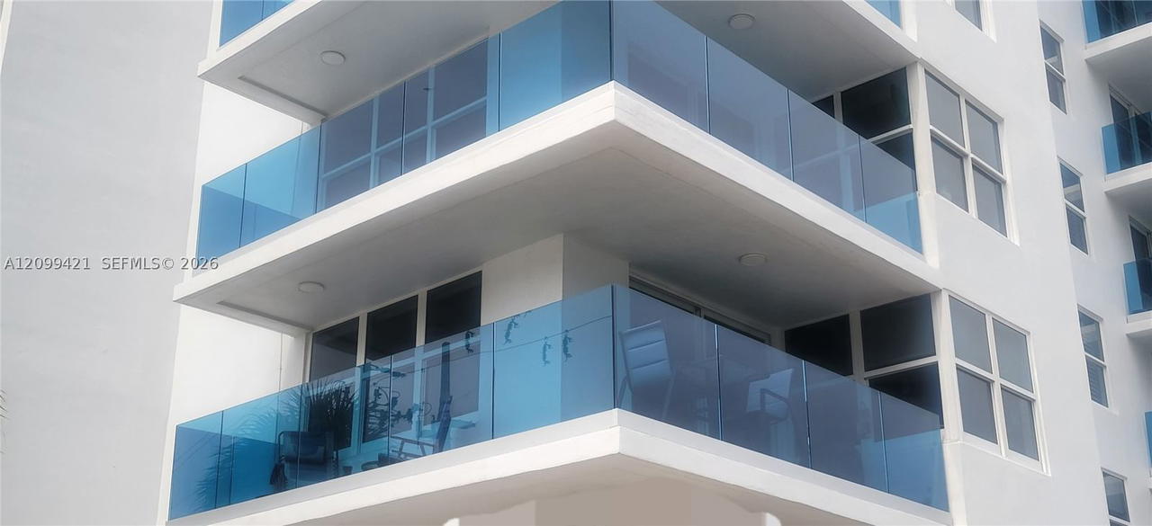 Real estate property located at 2639 Riverside Dr #203, Broward, Hillsboro Light Towers Co, Pompano Beach, FL