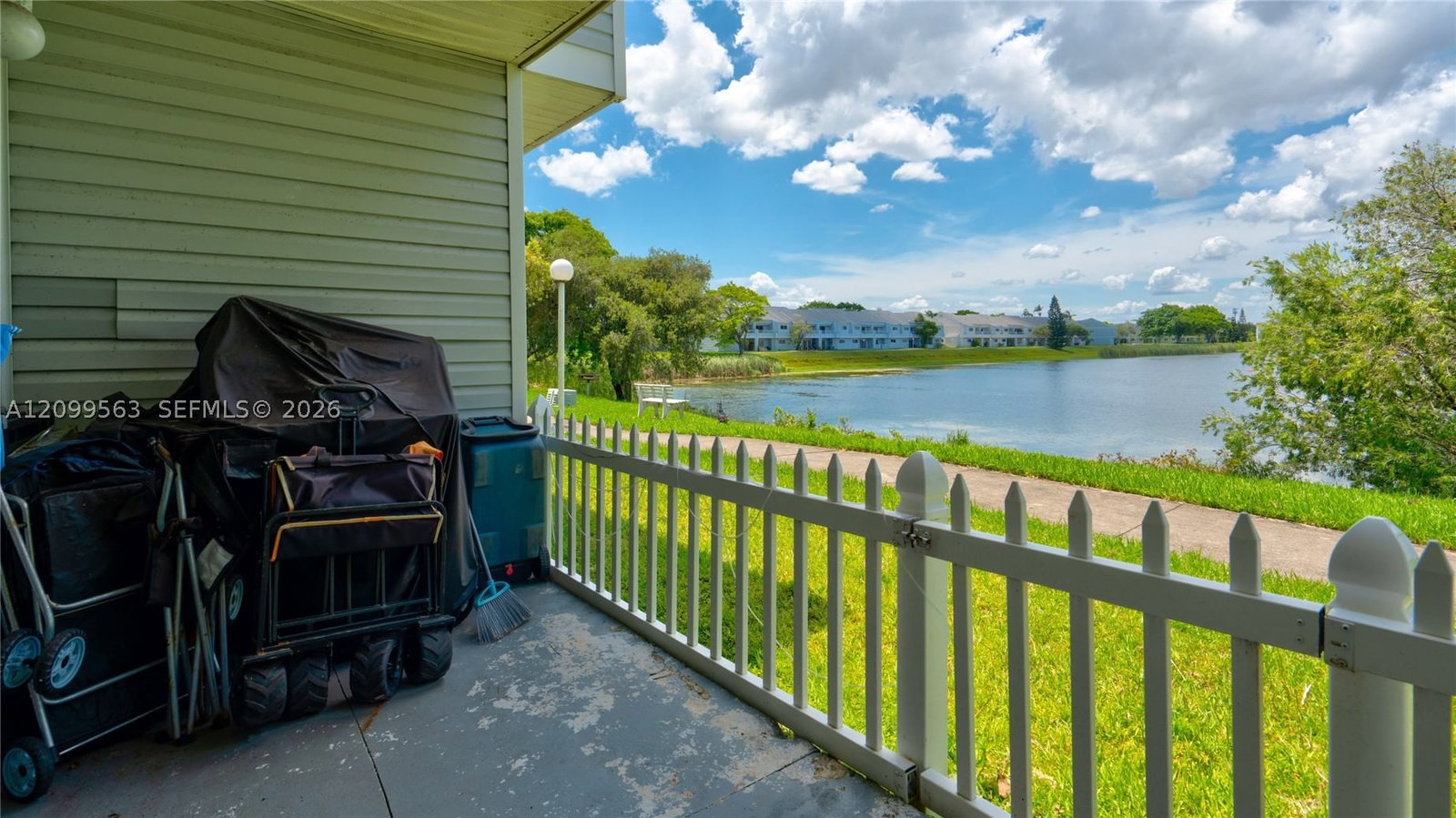 Real estate property located at 3409 44th St #101, Broward, Summer Lake, Oakland Park, FL