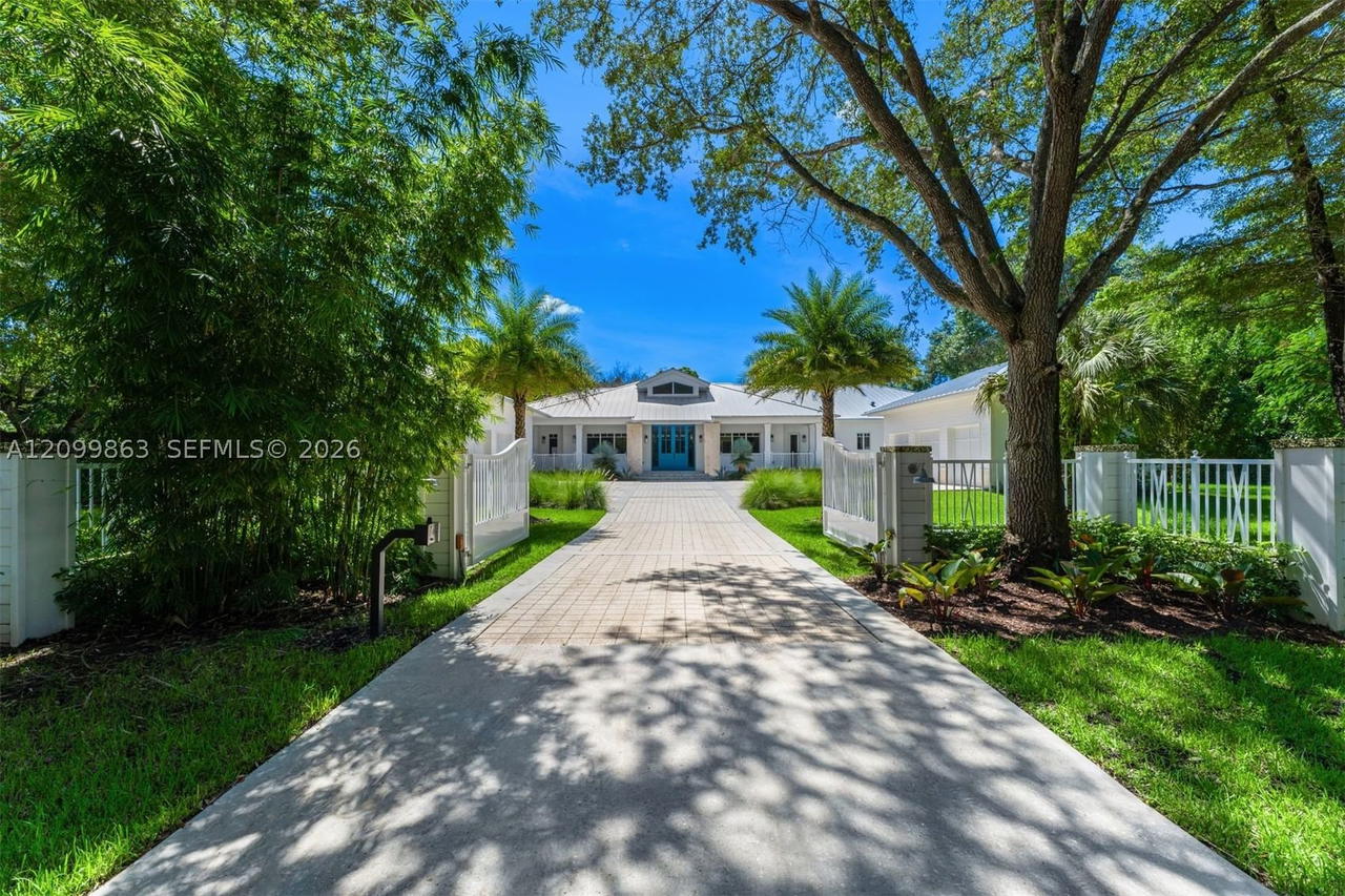 Real estate property located at 7900 118th St, Miami-dade, Suniland Estates 1st Addn, Pinecrest, FL