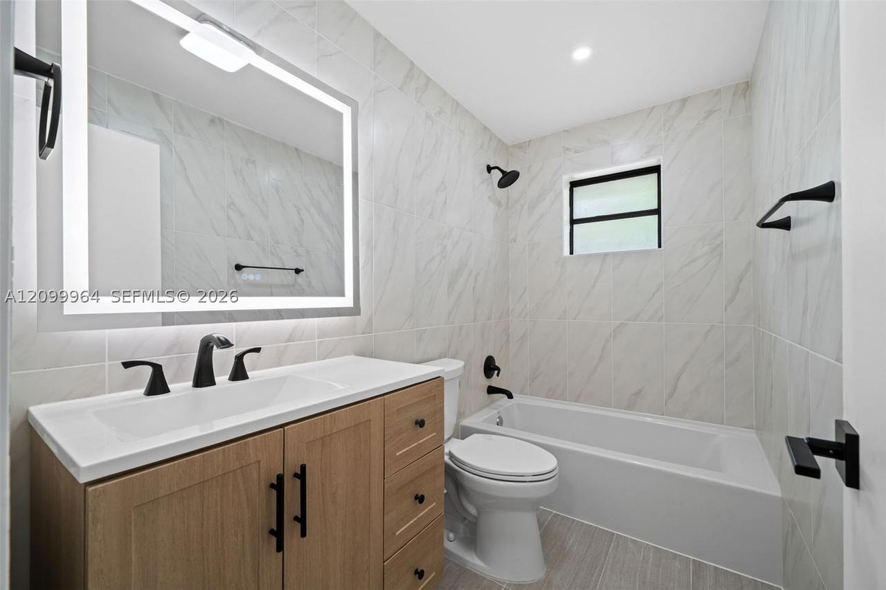 Real estate property located at 1771 30th St, Broward, Lauderwood Amen, Fort Lauderdale, FL