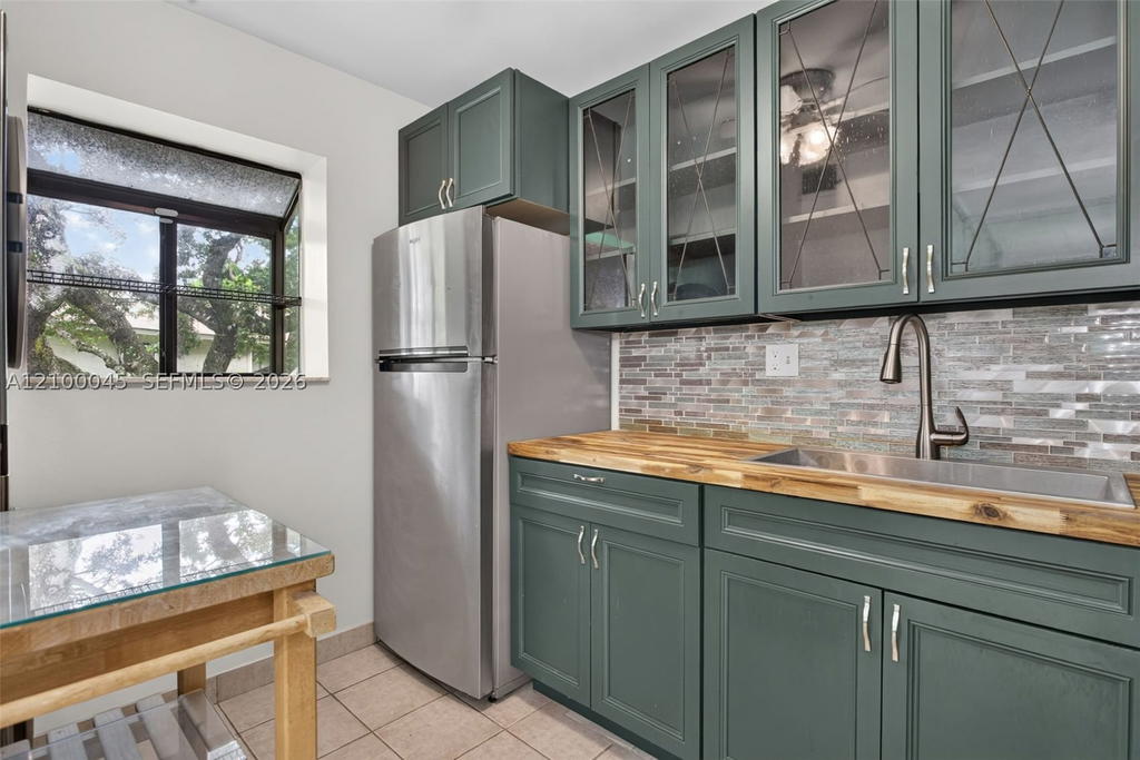 Real estate property located at 503 Gardens Dr #201, Broward, Gardens North Eight Condo, Pompano Beach, FL