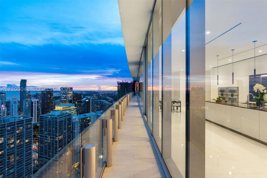 Real estate property located at 300 Biscayne Boulevard Way PH6001C, Miami-dade, Aston Martin Residences, Miami, FL
