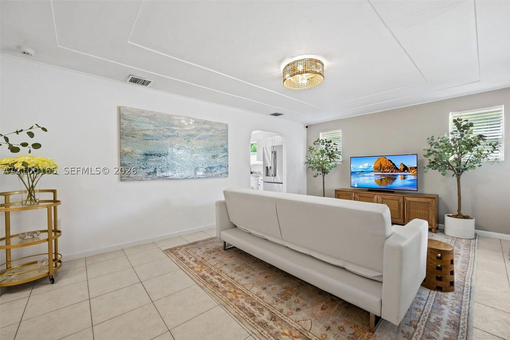 Real estate property located at 716 11th Ave, Broward, Pine Crest Amended Plat, Pompano Beach, FL