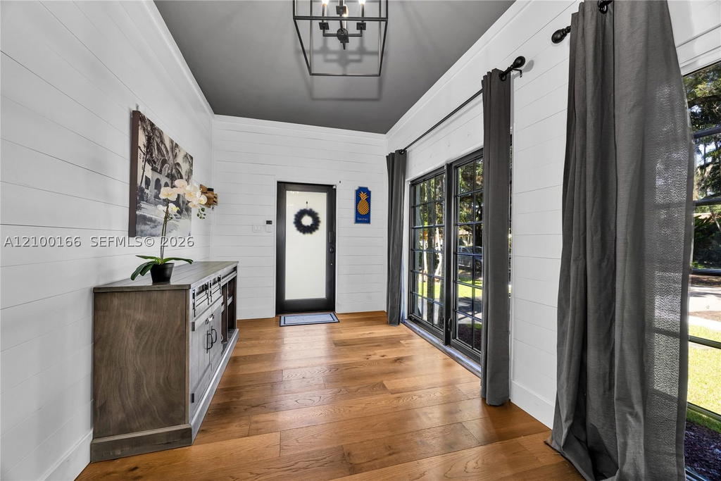 Real estate property located at 504 Majorca Ave, Miami-dade, Coral Gables Sec B, Coral Gables, FL