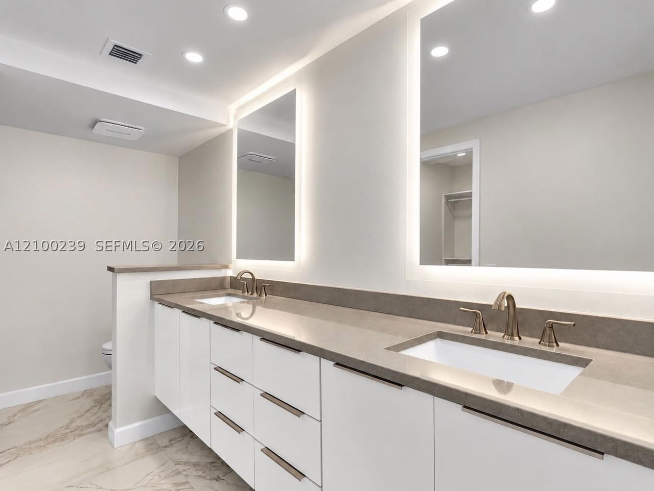 Real estate property located at 511 Bayshore Dr #310, Broward, Bayshore Towers, Fort Lauderdale, FL