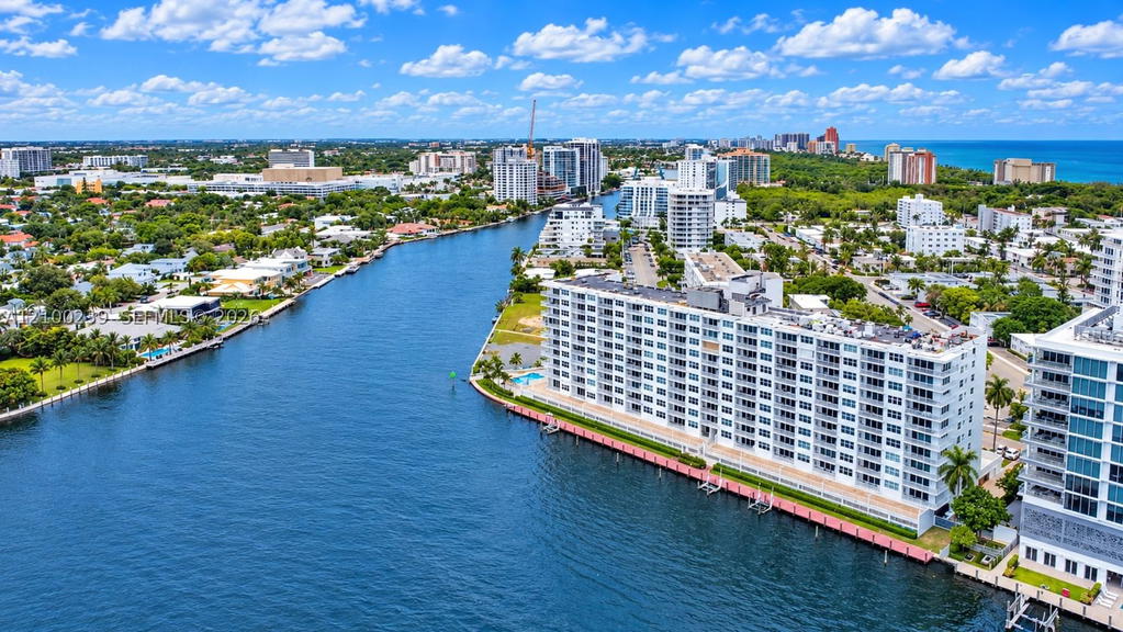 Real estate property located at 511 Bayshore Dr #310, Broward, Bayshore Towers, Fort Lauderdale, FL