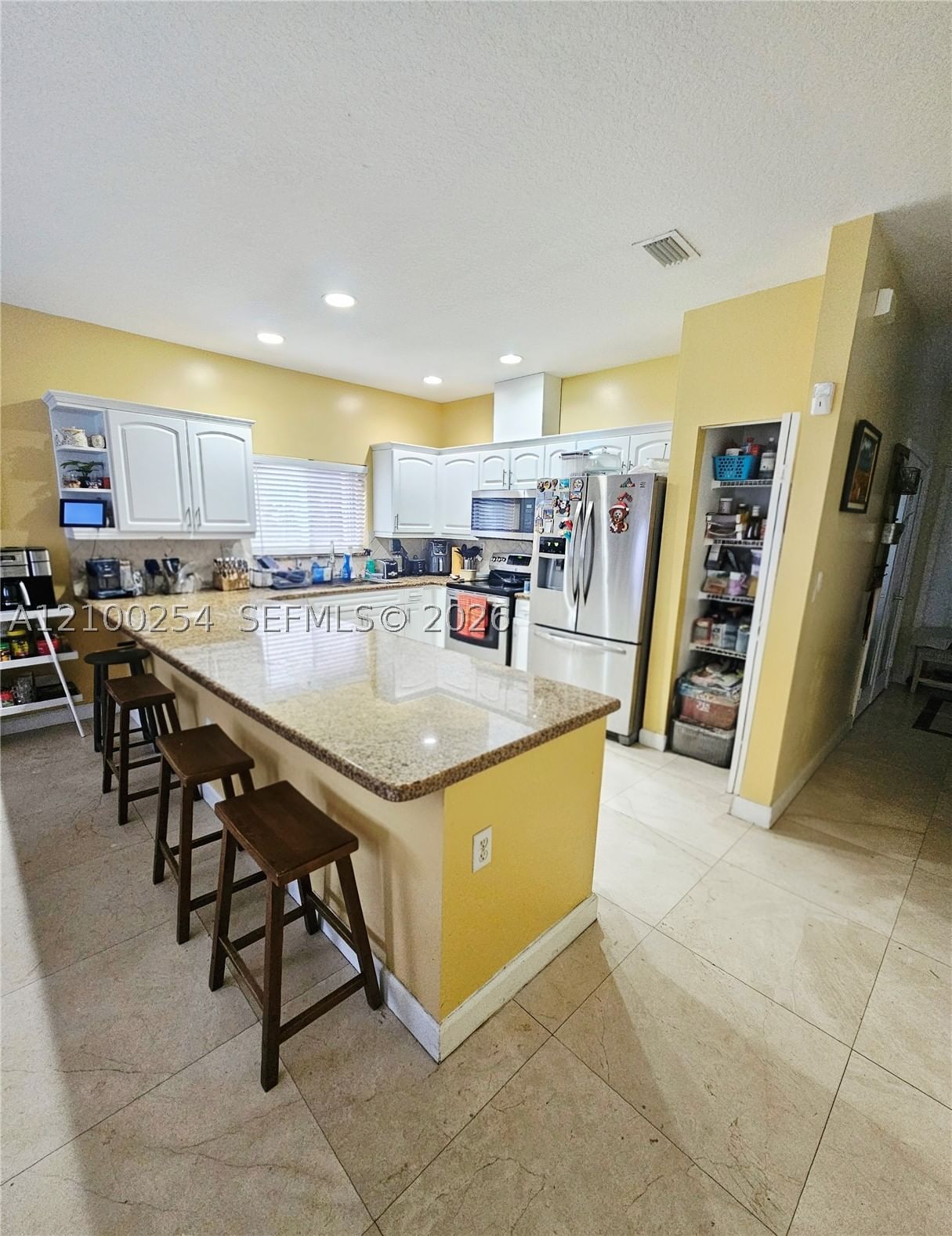 Real estate property located at 13194 142nd St, Miami-dade, Twin Lake Shores Central, Miami, FL