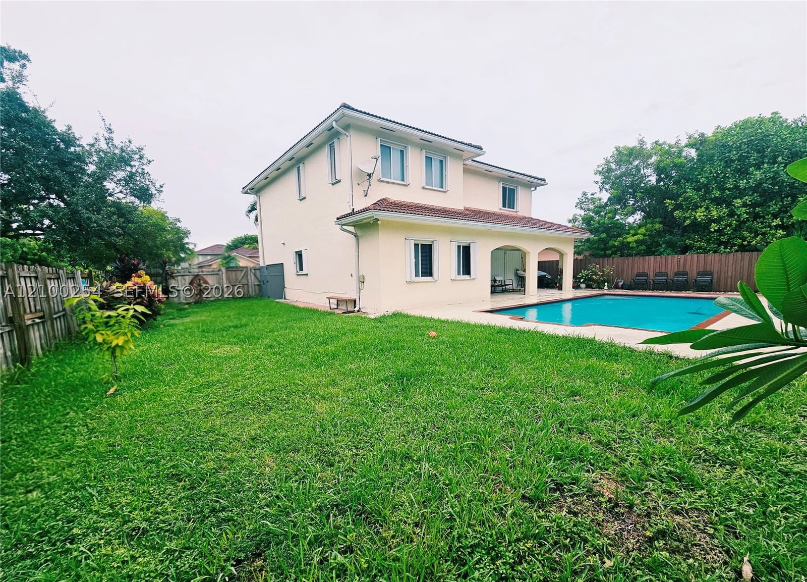 Real estate property located at 13194 142nd St, Miami-dade, Twin Lake Shores Central, Miami, FL