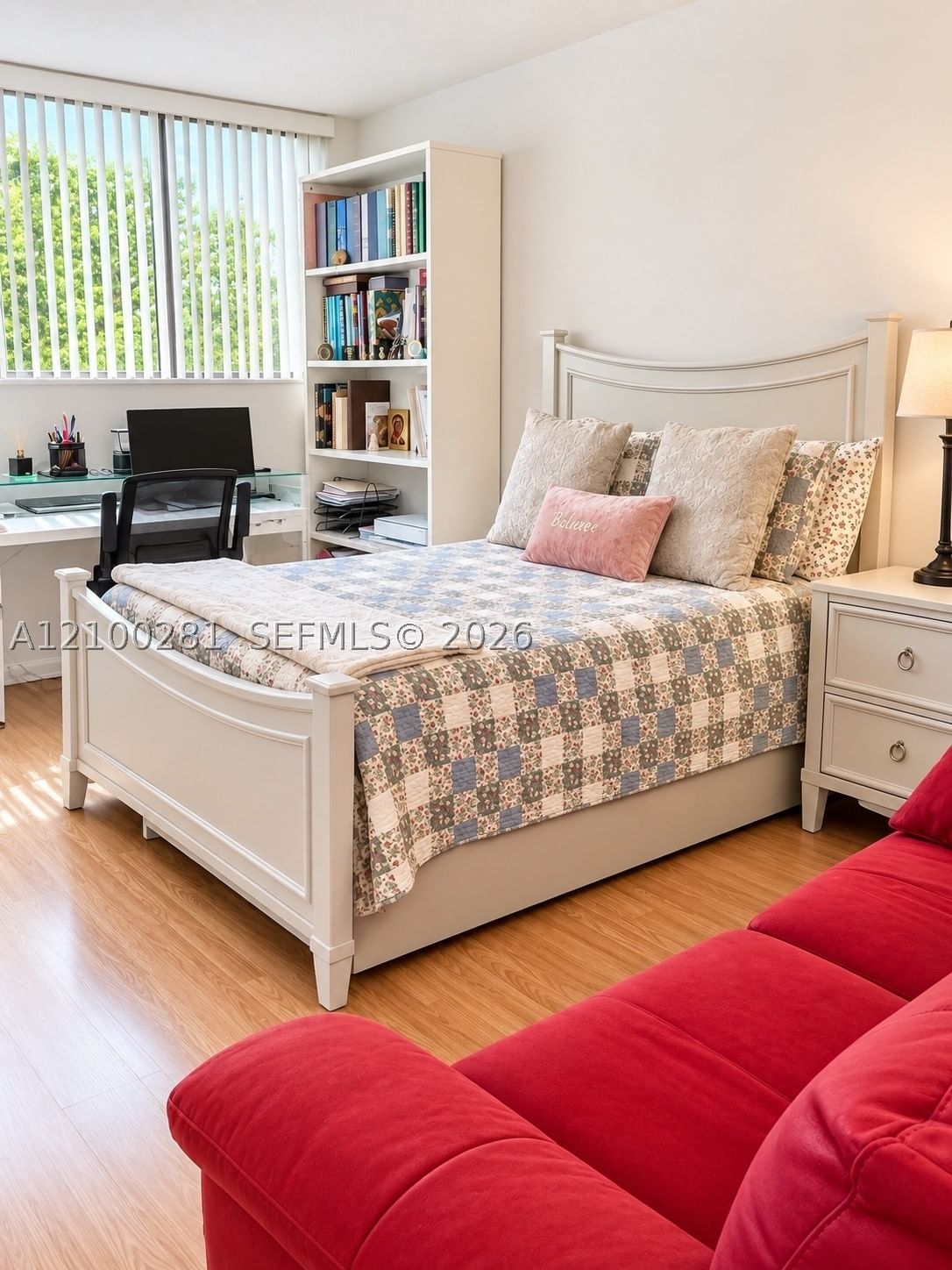 Real estate property located at 9735 52nd St #305, Miami-dade, Doral Oaks Condo #1, Doral, FL