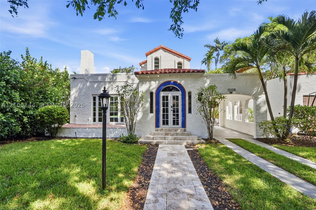 Real estate property located at 1209 La Mancha Ave, Miami-dade, Coral Gables Granada Sec, Coral Gables, FL
