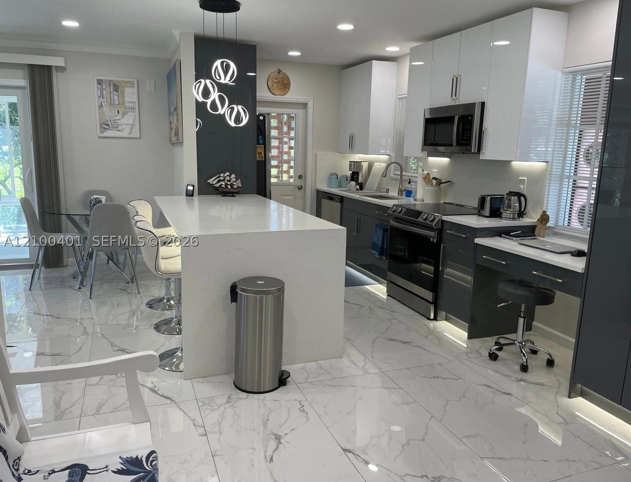 Real estate property located at 9065 Thunderbird Dr, Broward, Thunderbird, Coral Springs, FL