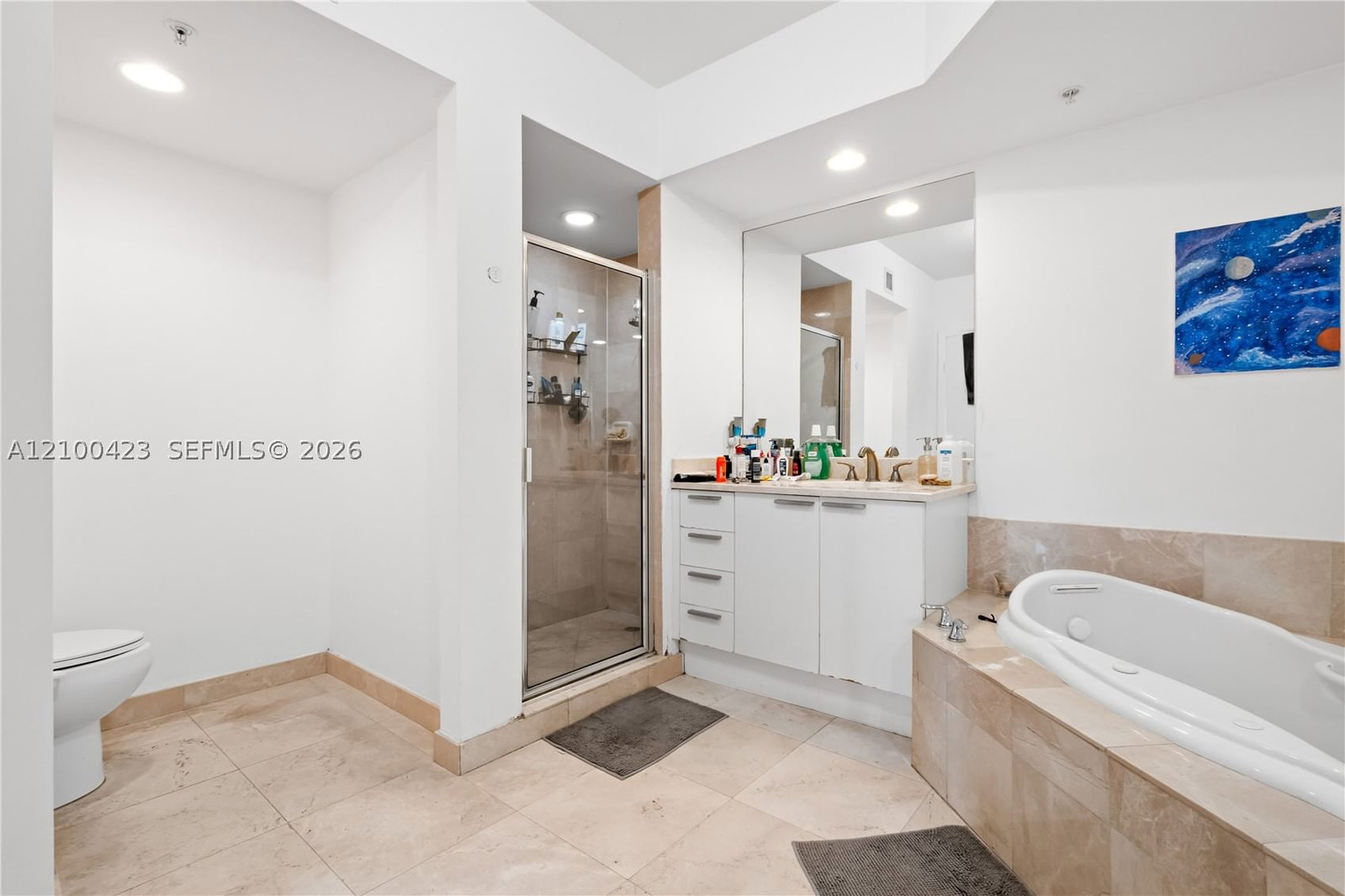Real estate property located at 15051 Royal Oaks Ln #402, Miami-dade, The Oaks I Condo, North Miami, FL