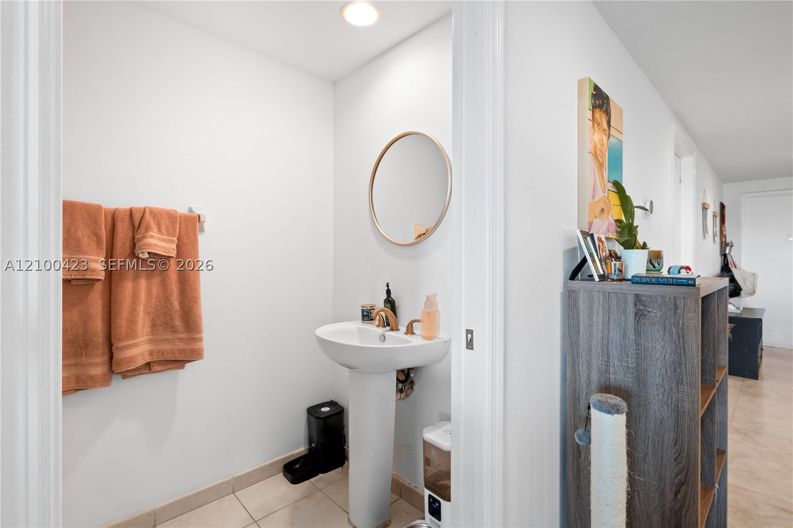 Real estate property located at 15051 Royal Oaks Ln #402, Miami-dade, The Oaks I Condo, North Miami, FL