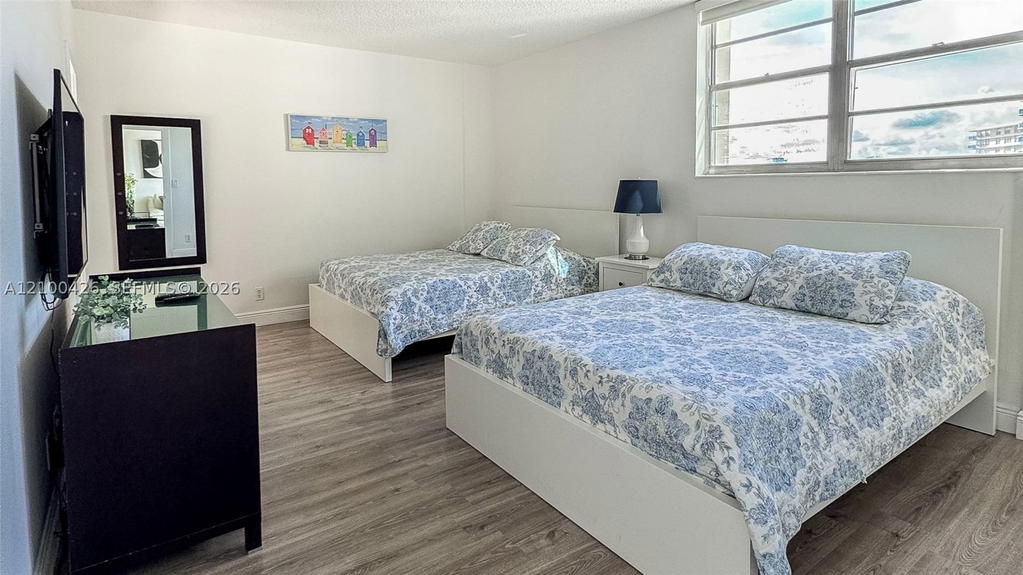 Real estate property located at 3901 Ocean Dr #12P, Broward, Tides On Hollywood Beach, Hollywood, FL