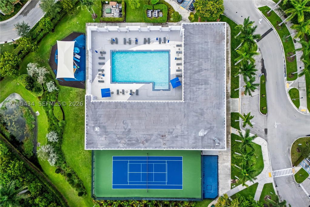 Real estate property located at 14951 Royal Oaks Ln #709, Miami-dade, The Oaks I Condo, North Miami, FL