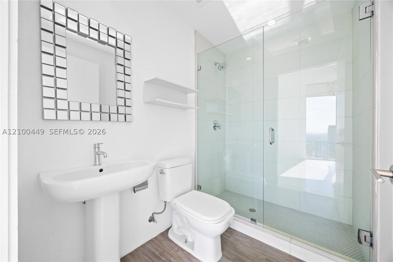 Real estate property located at 2900 7th Ave #4009, Miami-dade, Biscayne Beach Condo, Miami, FL