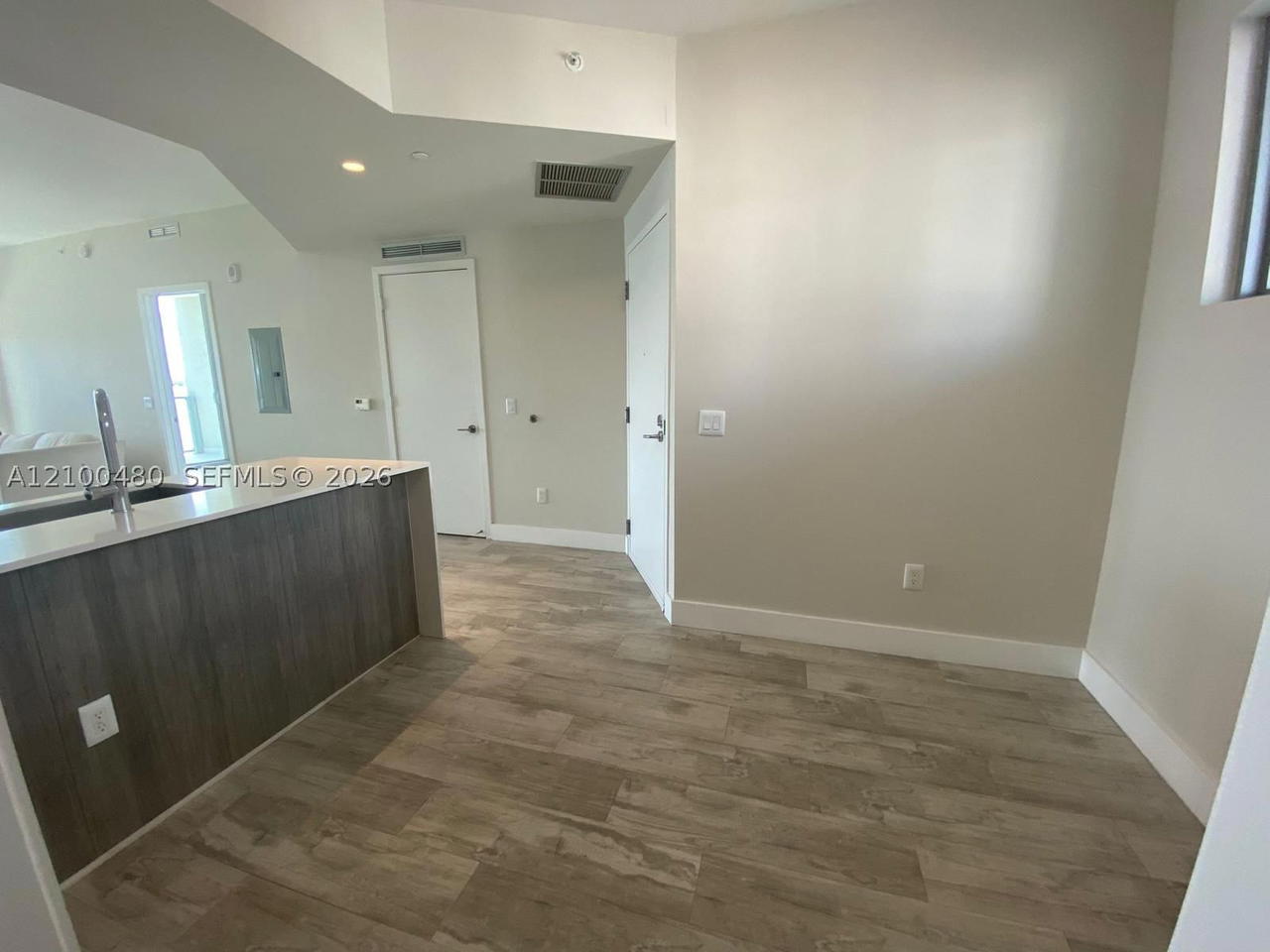 Real estate property located at 2900 7th Ave #705, Miami-dade, Biscayne Beach Condo, Miami, FL