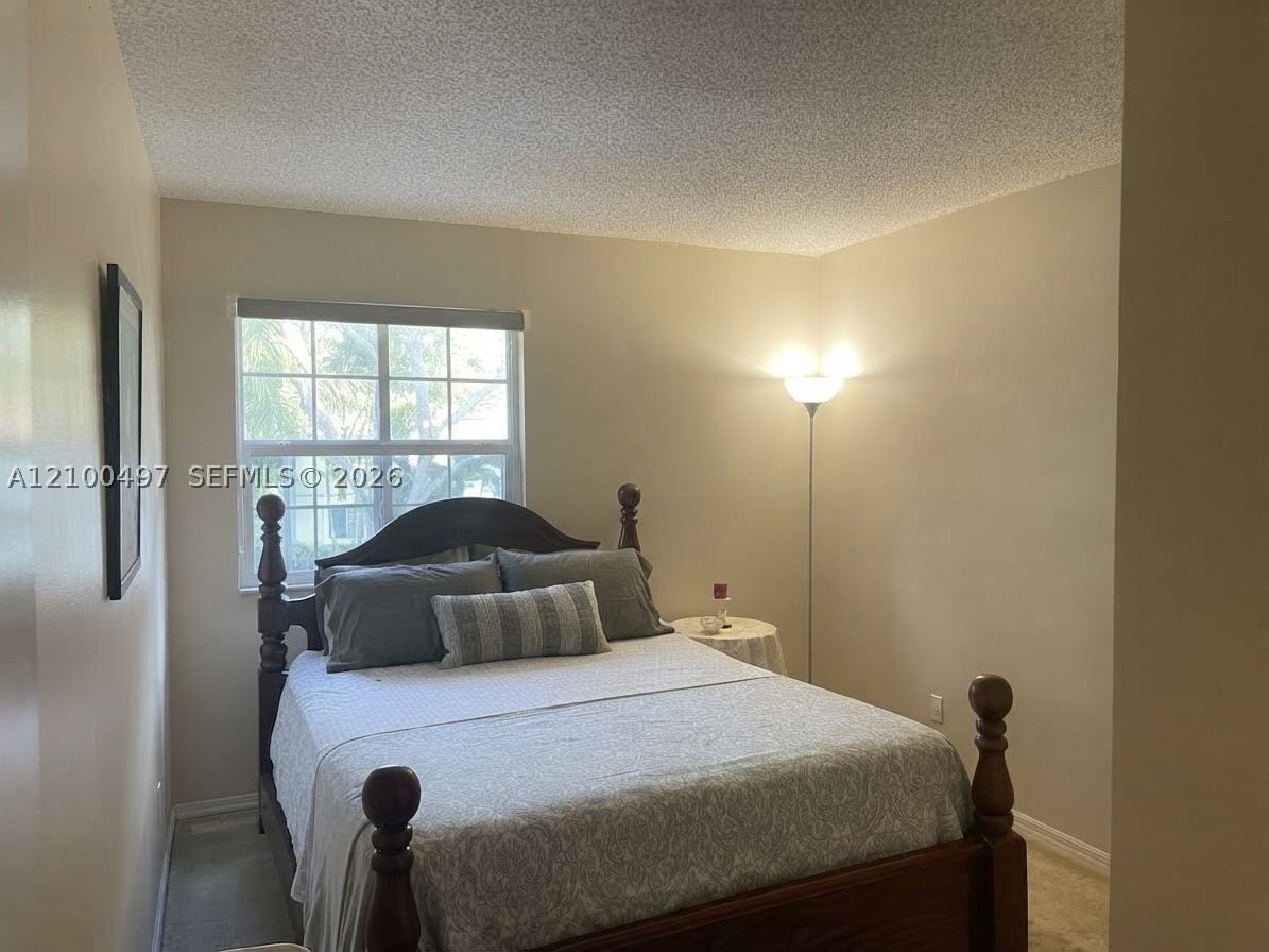 Real estate property located at 2400 106th Ave, Broward, Centex-replat Of A Portio, Miramar, FL