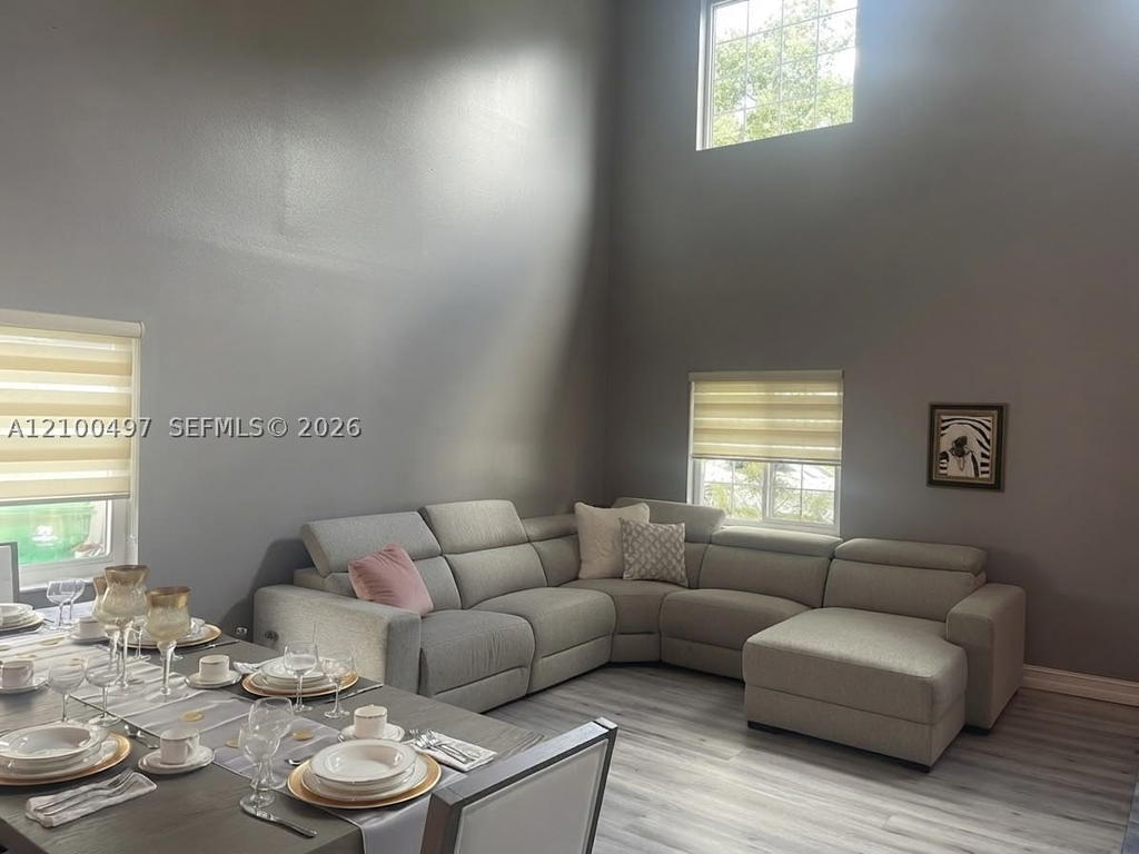 Real estate property located at 2400 106th Ave, Broward, Centex-replat Of A Portio, Miramar, FL