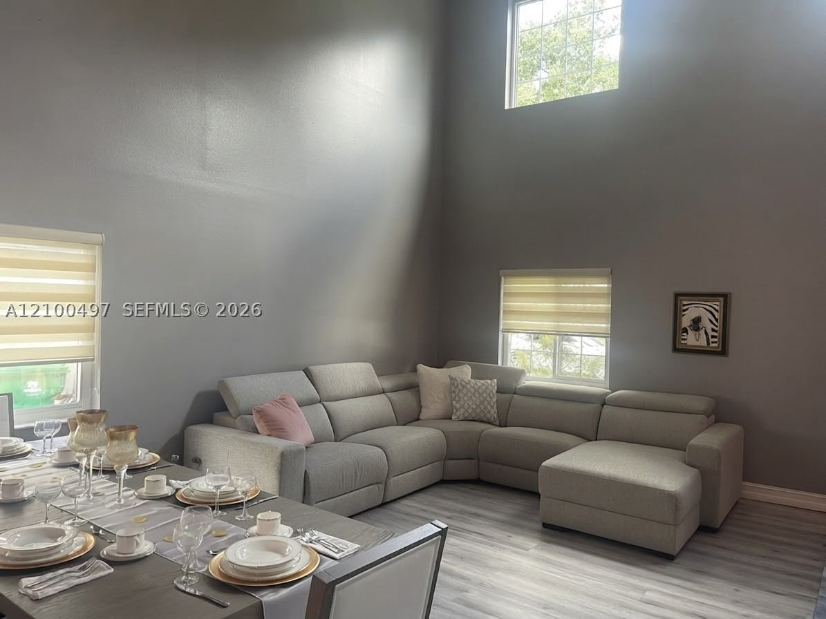 Real estate property located at 2400 106th Ave, Broward, Centex-replat Of A Portio, Miramar, FL