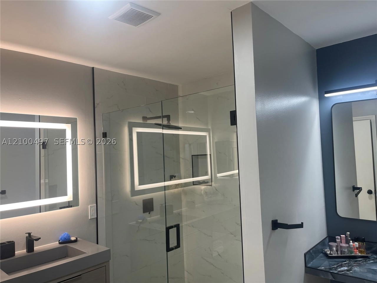 Real estate property located at 2400 106th Ave, Broward, Centex-replat Of A Portio, Miramar, FL