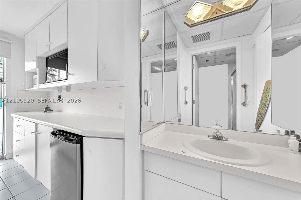 Real estate property located at 10101 Collins Ave #11D +Cabana, Miami-dade, The Palace At Bal Harbour, Bal Harbour, FL