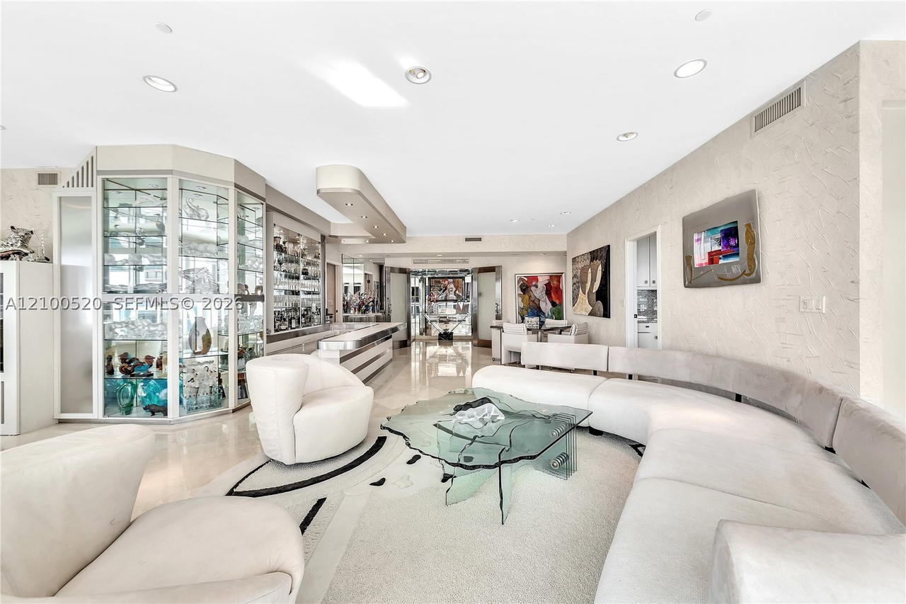 Real estate property located at 10101 Collins Ave #11D +Cabana, Miami-dade, The Palace At Bal Harbour, Bal Harbour, FL