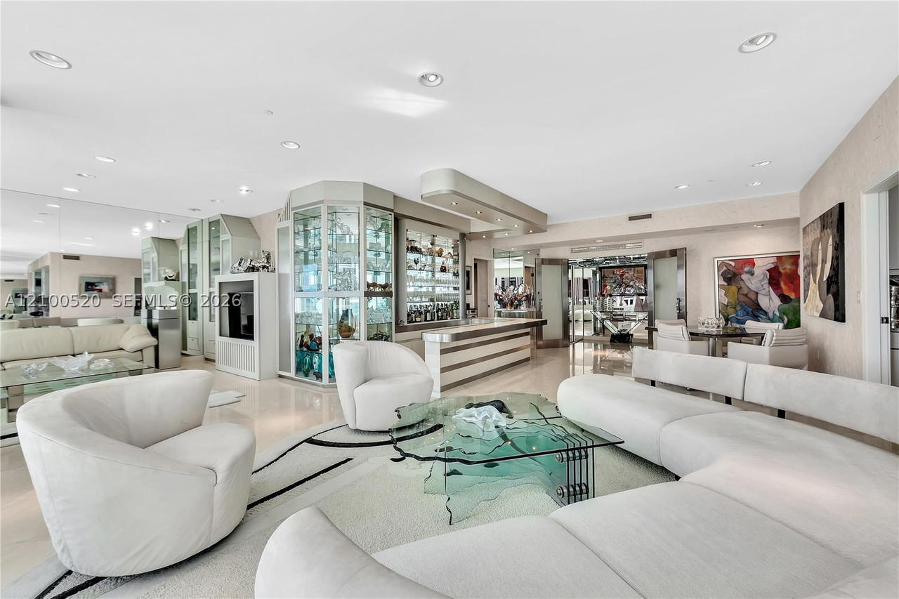 Real estate property located at 10101 Collins Ave #11D +Cabana, Miami-dade, The Palace At Bal Harbour, Bal Harbour, FL