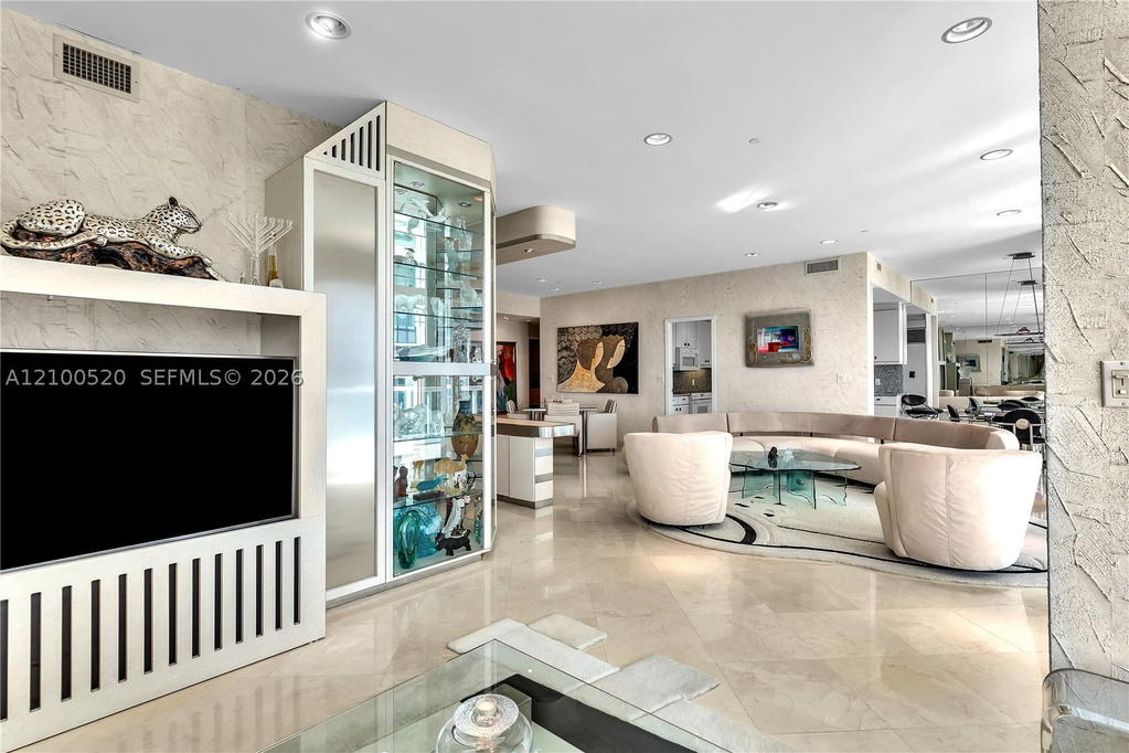 Real estate property located at 10101 Collins Ave #11D +Cabana, Miami-dade, The Palace At Bal Harbour, Bal Harbour, FL