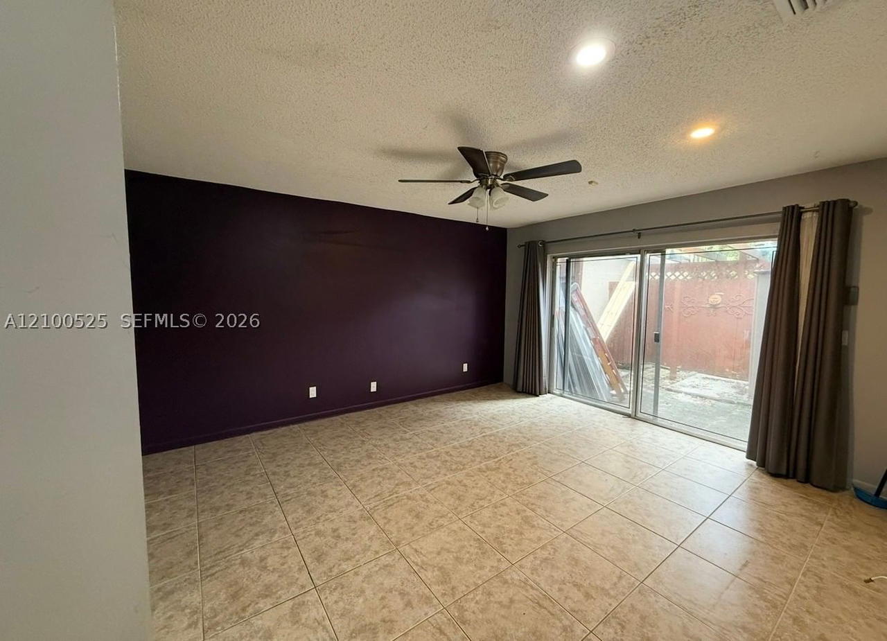 Real estate property located at 2237 Nova Village Dr, Broward, Newmans Survey Sub No 1 &, Davie, FL