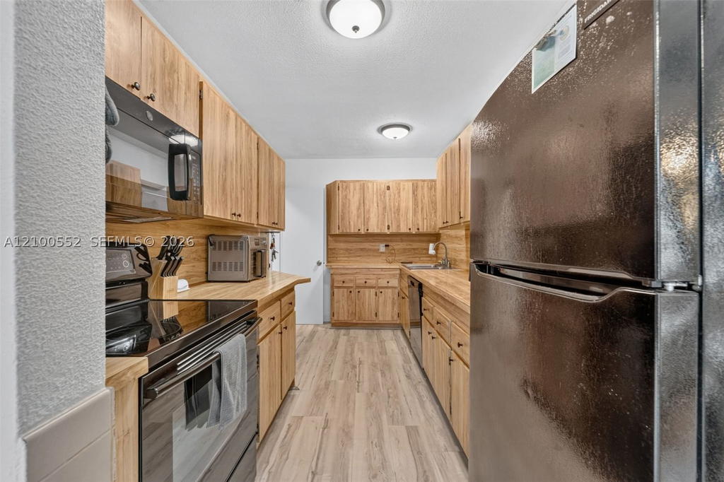 Real estate property located at 4210 32nd Ct, Broward, Lake Forest Sec 4, West Park, FL