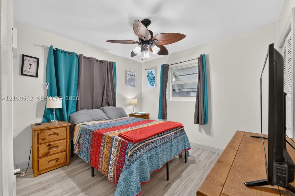 Real estate property located at 4210 32nd Ct, Broward, Lake Forest Sec 4, West Park, FL