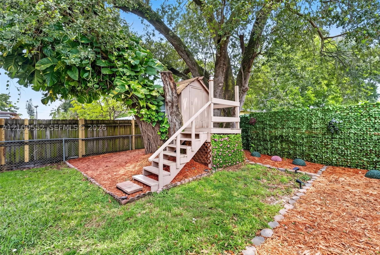 Real estate property located at 4210 32nd Ct, Broward, Lake Forest Sec 4, West Park, FL