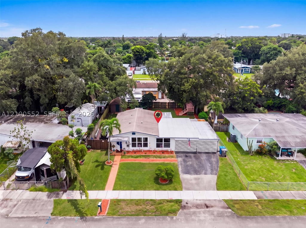 Real estate property located at 4210 32nd Ct, Broward, Lake Forest Sec 4, West Park, FL