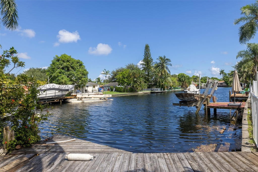 Real estate property located at 2733 Harding St, Broward, Look Homesites No 3, Hollywood, FL