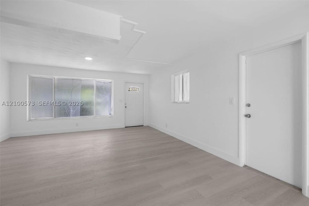 Real estate property located at 2733 Harding St, Broward, Look Homesites No 3, Hollywood, FL