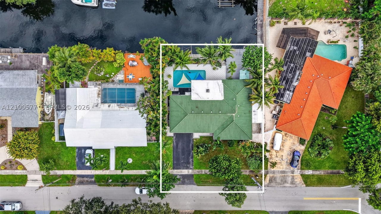 Real estate property located at 5921 15th St, Broward, Plantation Isles Sec Four, Plantation, FL