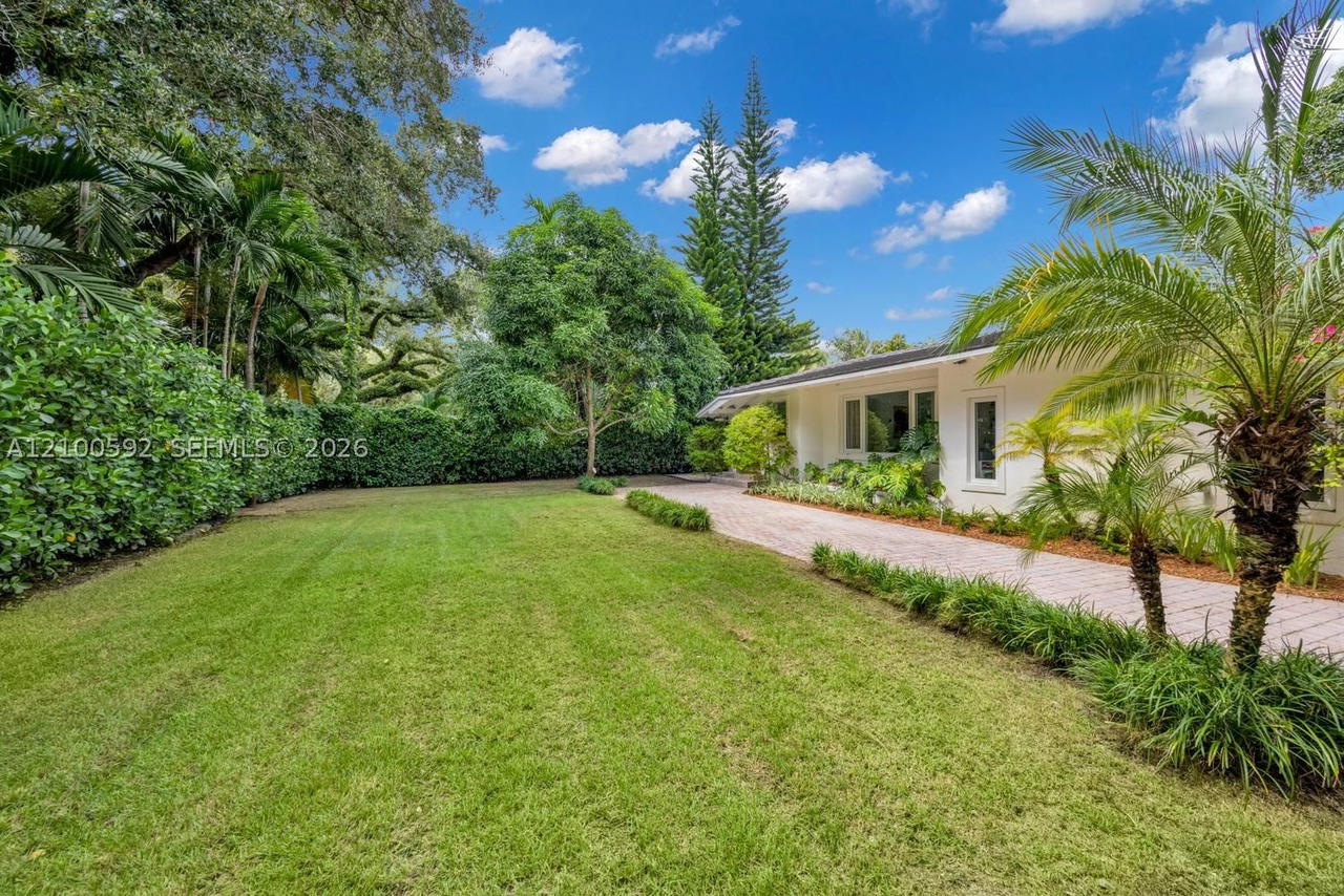 Real estate property located at 1101 Coral Way, Miami-dade, Coral Gables Sec C, Coral Gables, FL